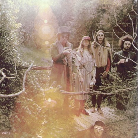 鳟鱼面具复制品套照片